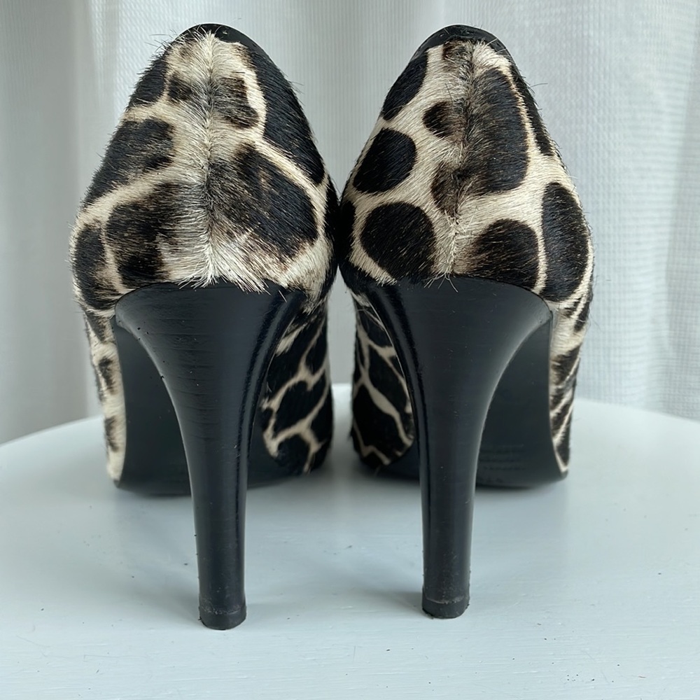 Franco Barbieri Giraffe Print Calf Hair Pumps - Picture 3 of 8